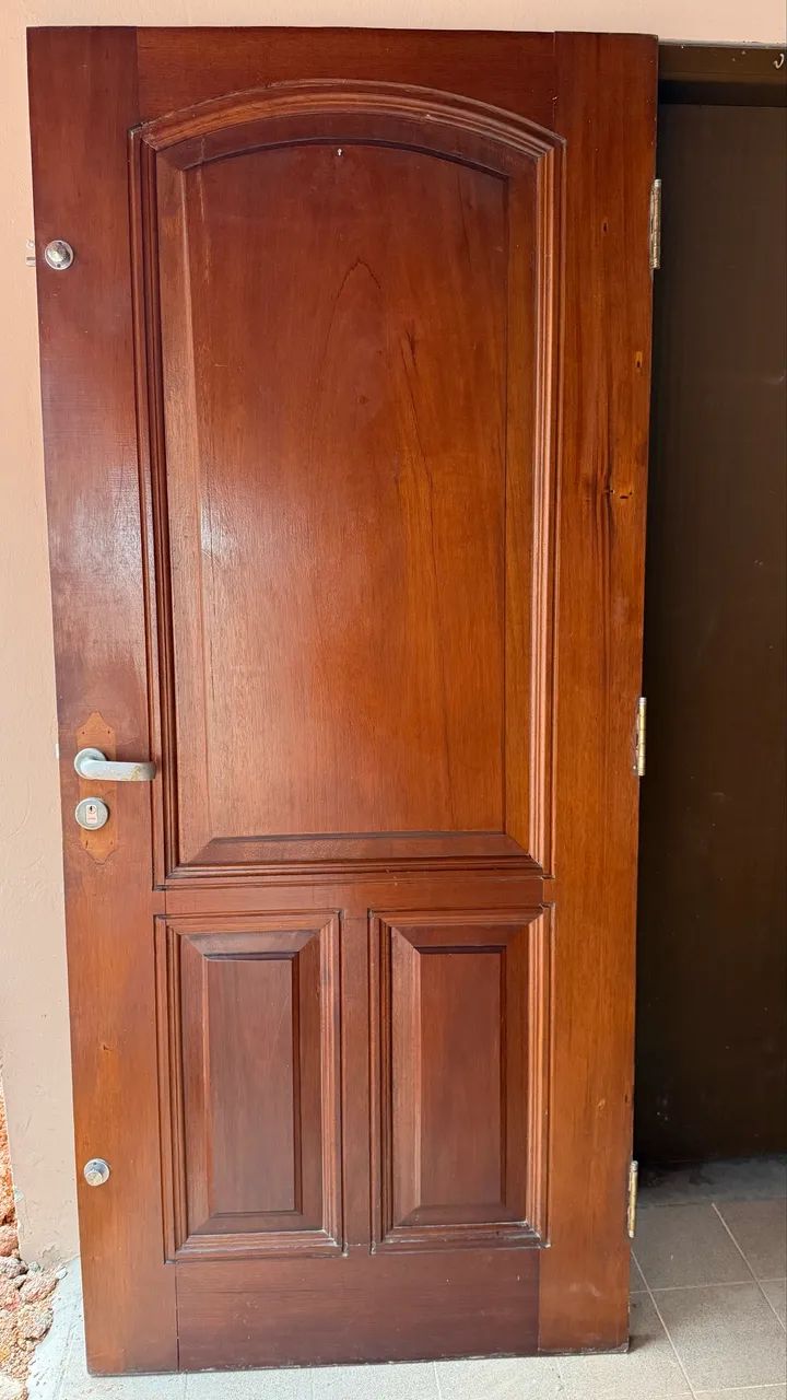 Porta madeira maciça 90x21064617882979073120
