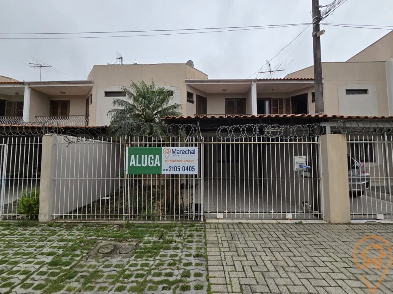 Sobrado com 3 quartos para alugar por R$ 2750.00, 96.10 m2 - BOQUEIRAO - CURITIBA/PR