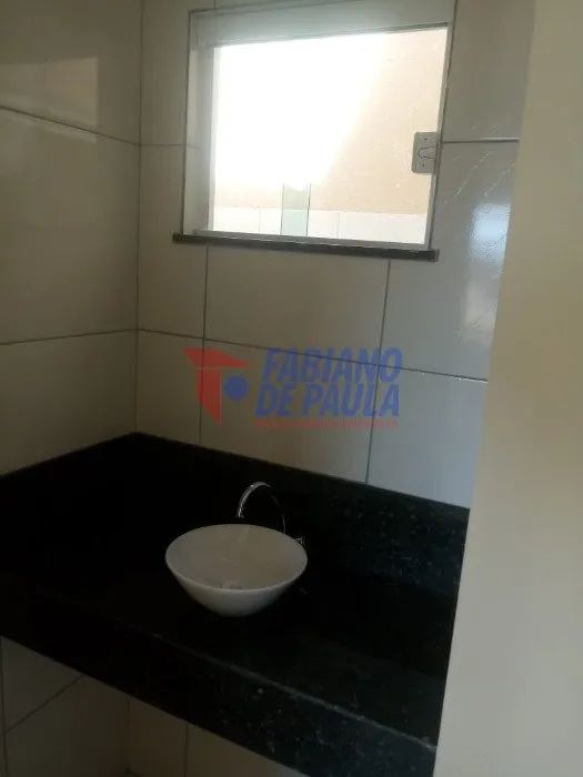 Vende-se excelente prédio residencial e comercial no bairro Santa Clara. - Foto 5