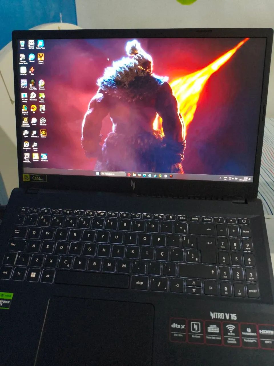 Acer Nitro V15 (RTX 3050 / i5 13ª Gen / 16GB DDR5)
