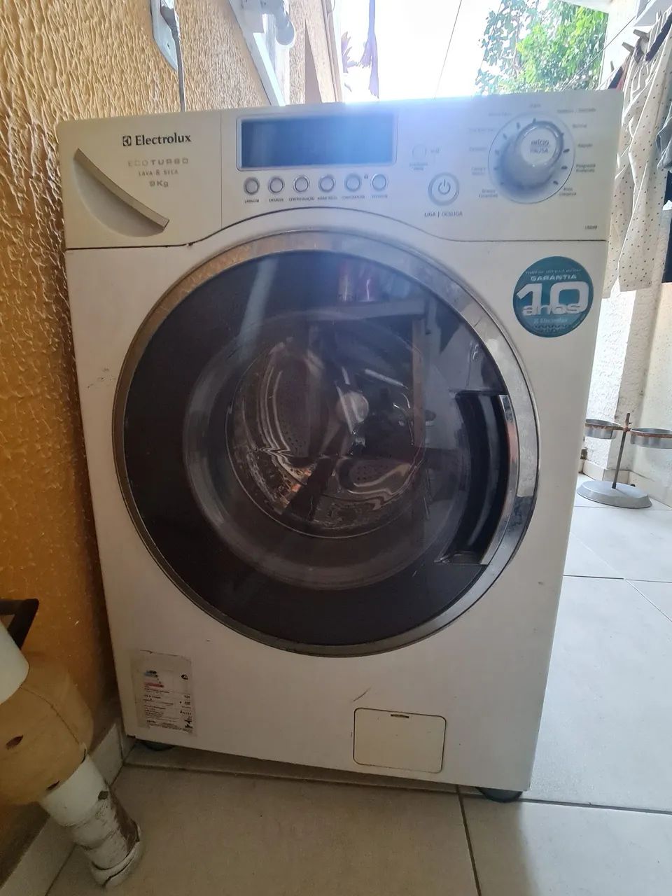 Lava e Seca Electrolux 9kg lse09