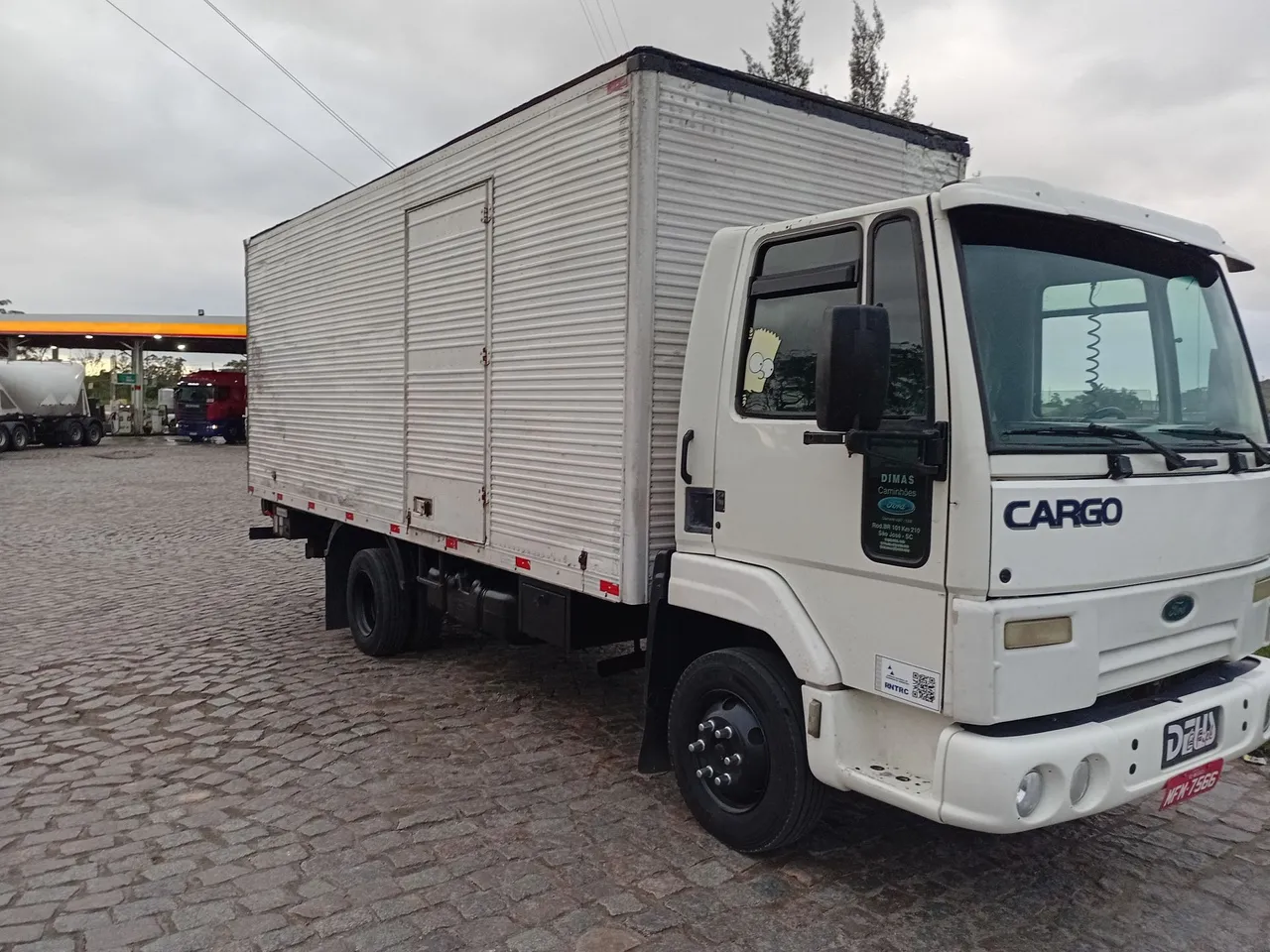 Vendo ford cargo 712