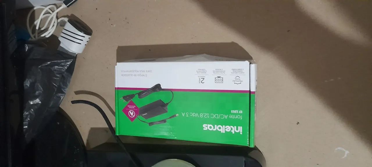 Kit completo, DVR de 4 camera Da Marca GiGa surper novo - Foto 3