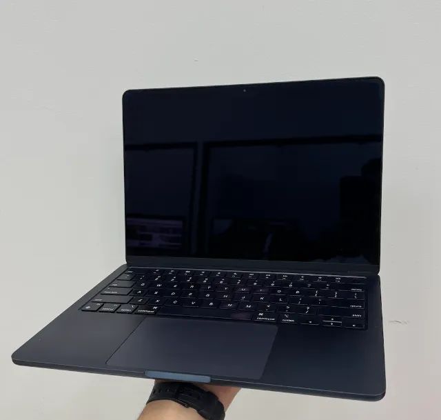 MacBook Air M2 (2022) - 8GB - 256GB - Impecável - Com caixa e