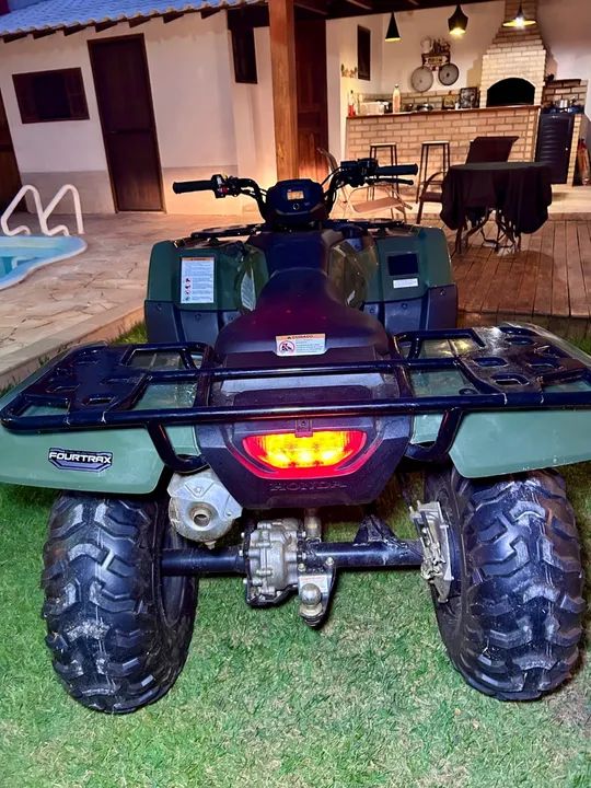 Quadriciclo Honda Fourtrax 4x4 2024 700km  - Foto 4