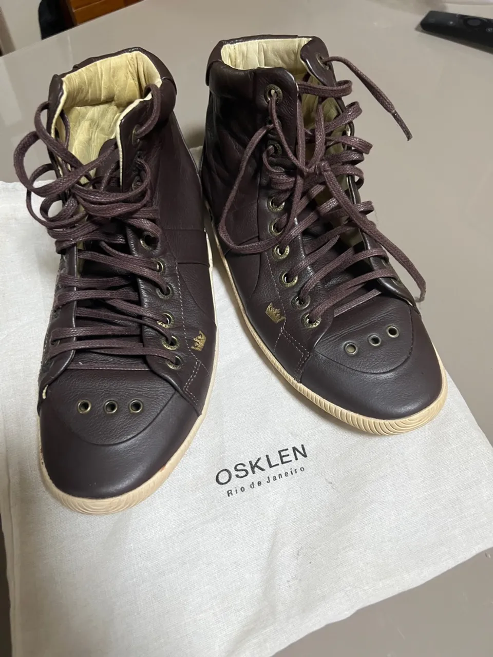 Bota Osklen Couro Marrom