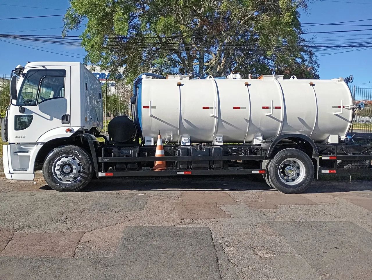 Cargo limpa fossa vácuo único dono (Ac troca) estudo oferta a vista - Foto 5