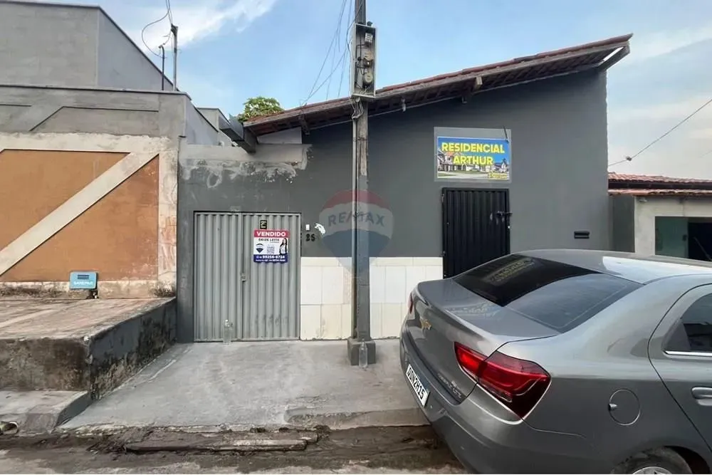Sonhe Grande: Casa em Jaderlândia à Venda!