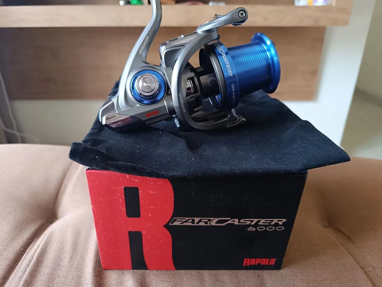 Molinete Rapala Far Caster 6000 - Foto 2