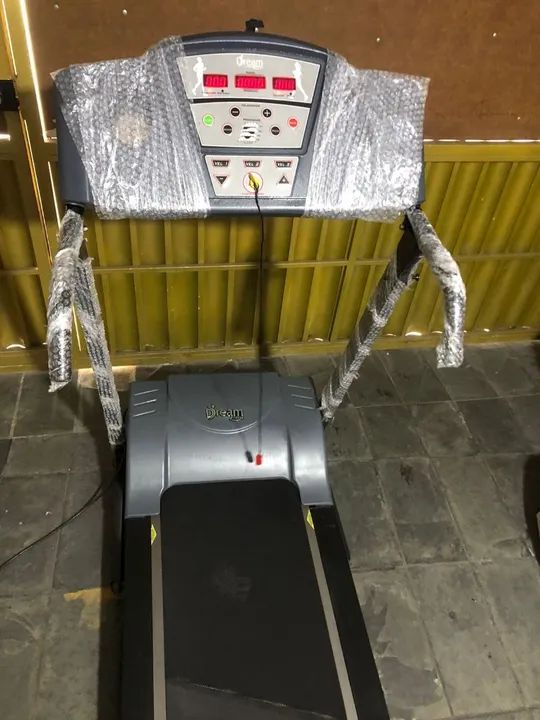 Esteira revisada e com lona nova - Foto 2