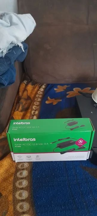 Kit completo, DVR de 4 camera Da Marca GiGa surper novo - Foto 2