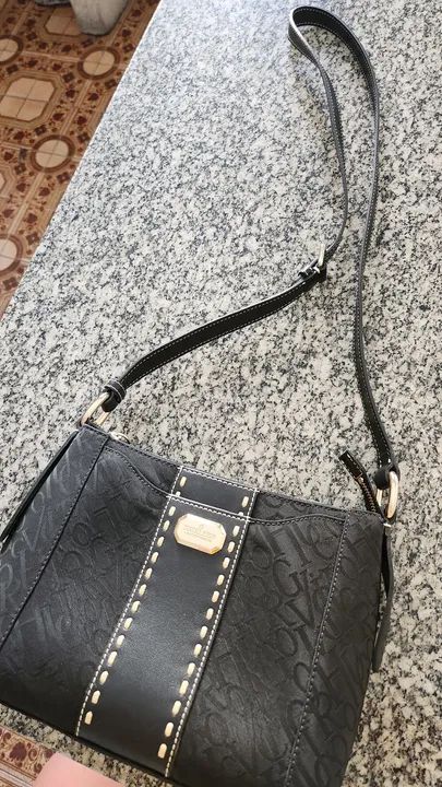 Bolsa Victor Hugo - Preta - Foto 3