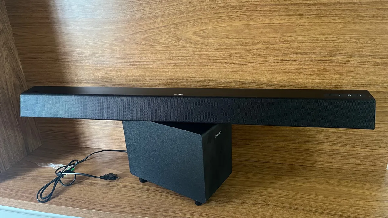 Soundbar Philips com Subwoofer