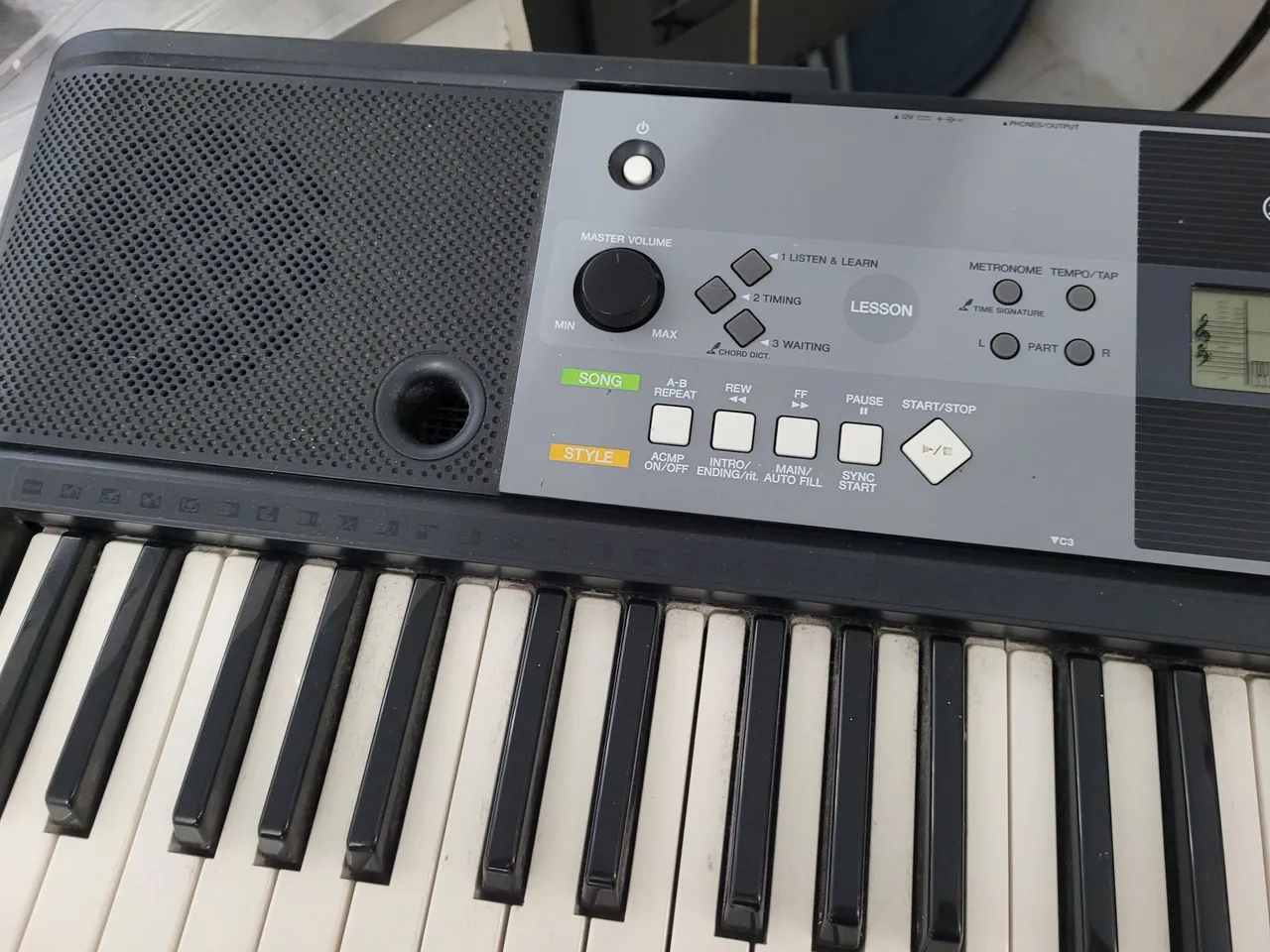 Yamaha PSR233
