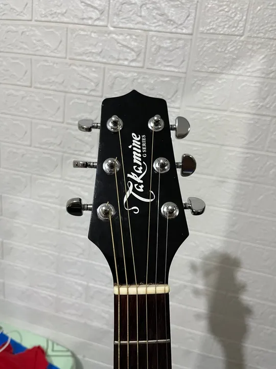 Tarraxas originais Takamine