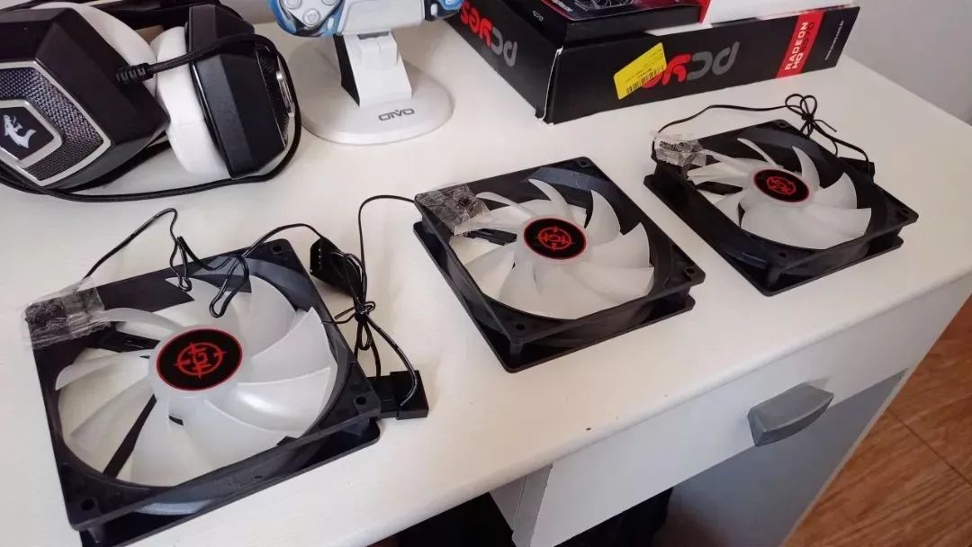 Kit 3x Fans TGT UNGER Rainbow 120mm - Foto 2