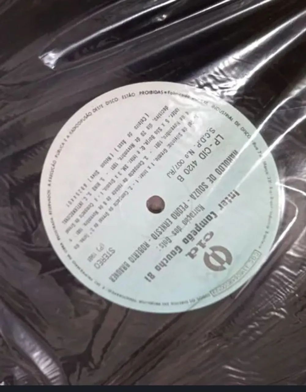 LP VINIL SPORT CLIB INTERNACIONAL CAMPEÃO GAUCHO 81 - Foto 3