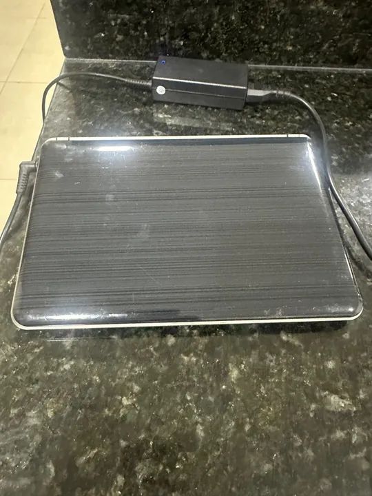 Notebook Pequeno e Leve - Foto 4