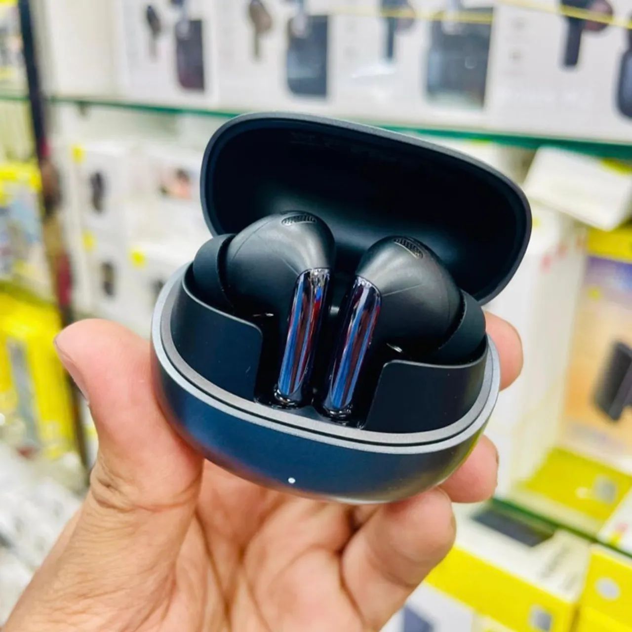 Fone de Ouvido Bluetooth Melobuds Pro com Cancelamento de Ruído  - Foto 3