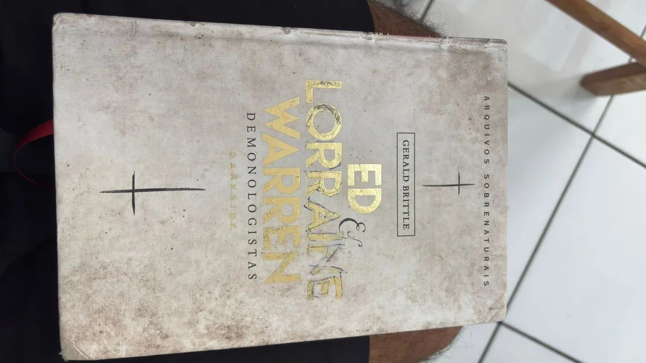 Ed & Lorraine Warren- Demonologistas 
