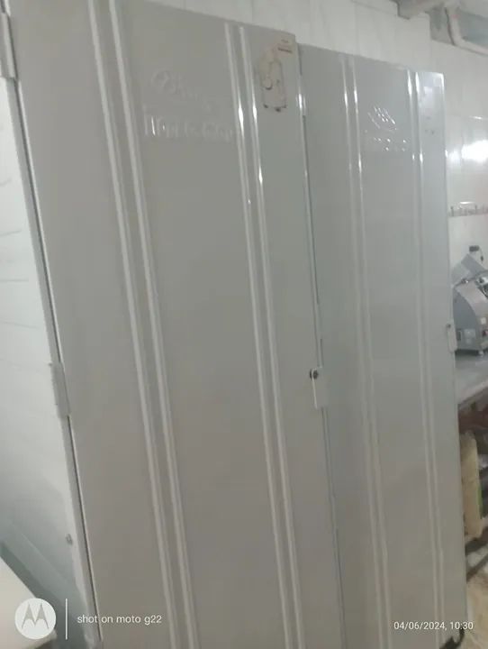 Armário de aço para comércio