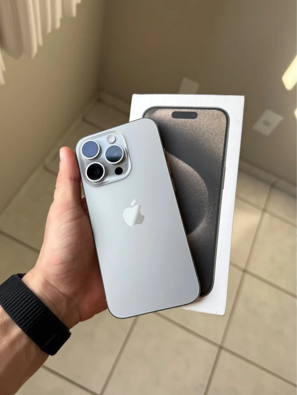 iPhone 15 Pro 128gb - IMPECÁVEL + Brindes