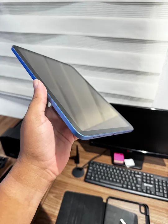 iPad 10° geração em perfeito estado com caixa e nota fiscal 