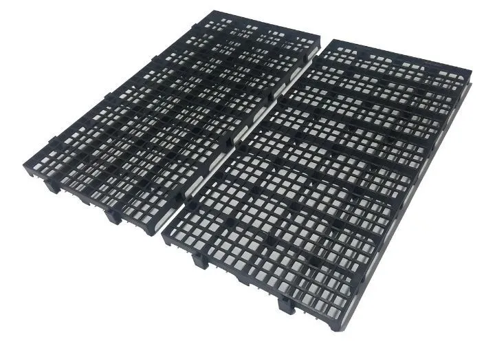 Kit com 10 Pisos Plásticos Modulares para Diversas Aplicações