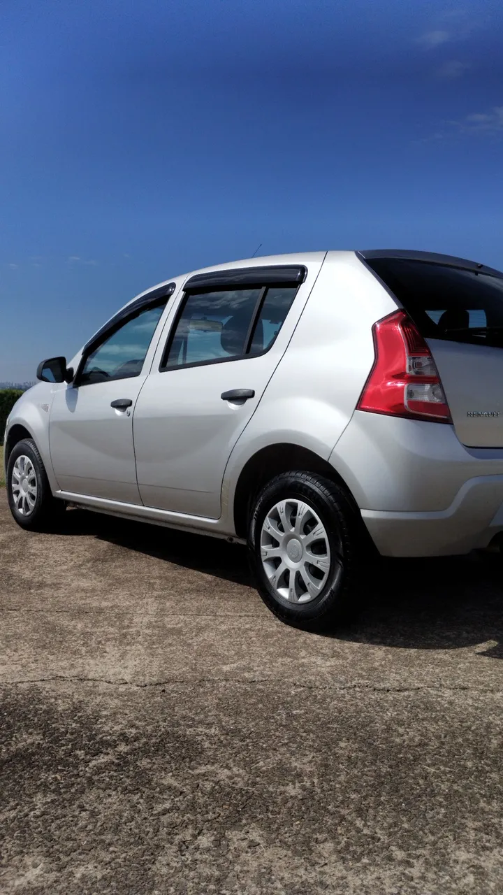 Renault Sandero Impecável