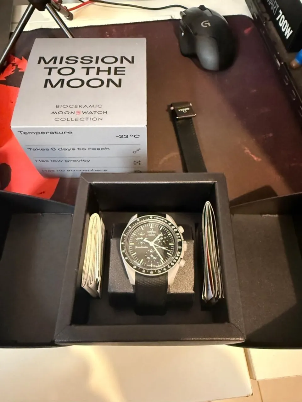 swatch moon stone Mission to the Moon relogio omega