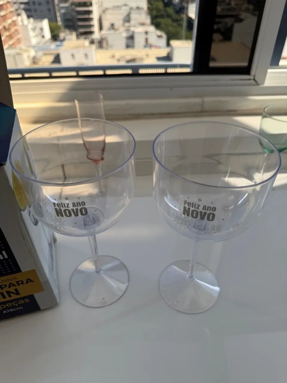 Taças de Gin Feliz Ano Novo - Foto 2
