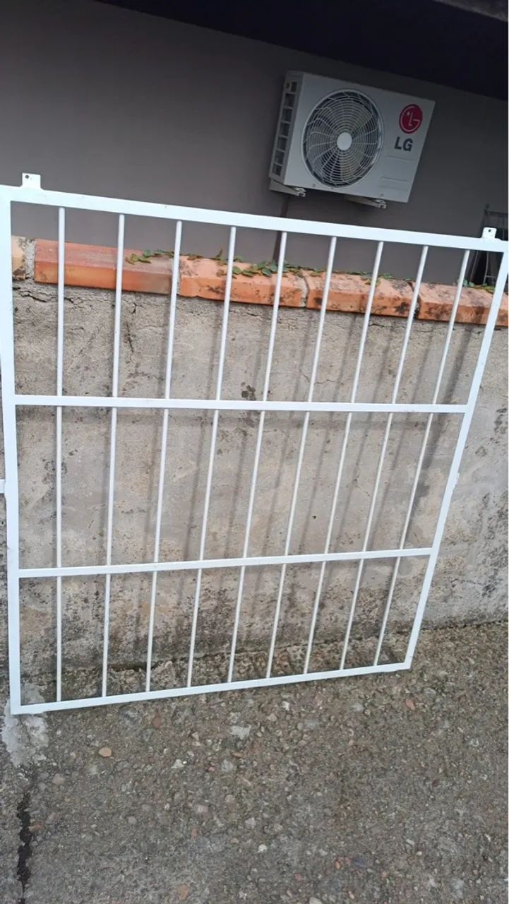 Grade de proteção em ferro branca - Foto 2