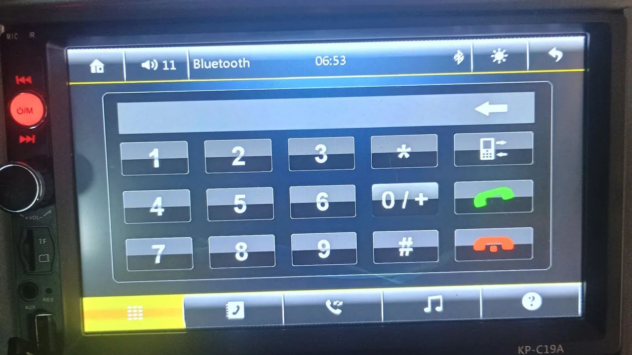 7-inch Multimedia Display with Rear Camera64318191825538122