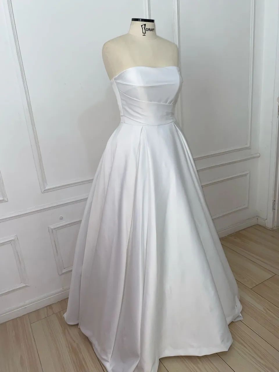 Vestido de noiva sob medida 