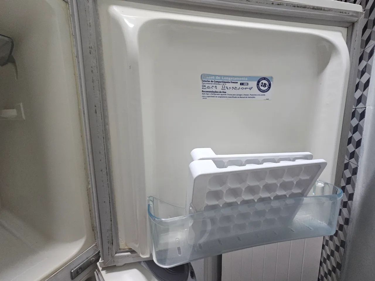 Geladeira Electrolux Frost Free Duplex - Foto 5