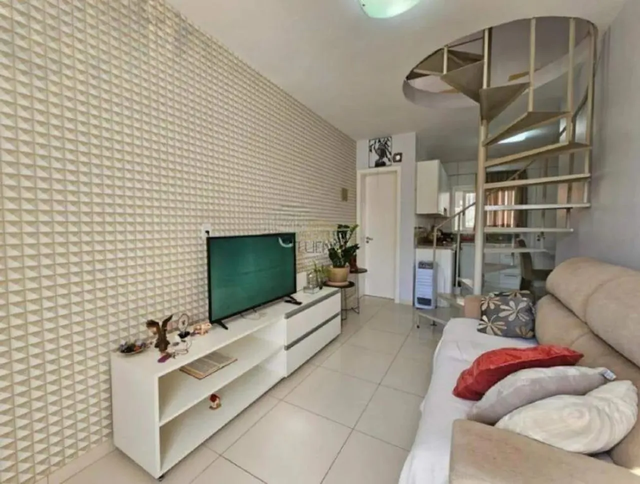 Sobrados à venda, 2 quartos, 1 vaga, Bela Vista - Carlos Barbosa/RS
