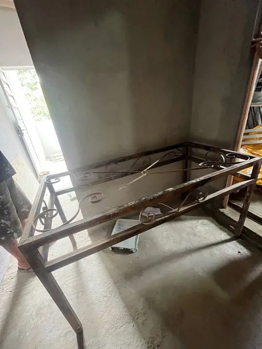 Mesa de metal para jardim ou varanda antiga  - Foto 2