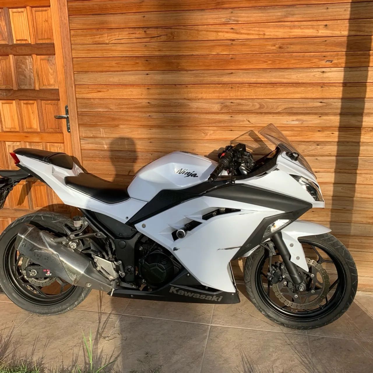 Kawasaki Ninja 300 - Foto 3