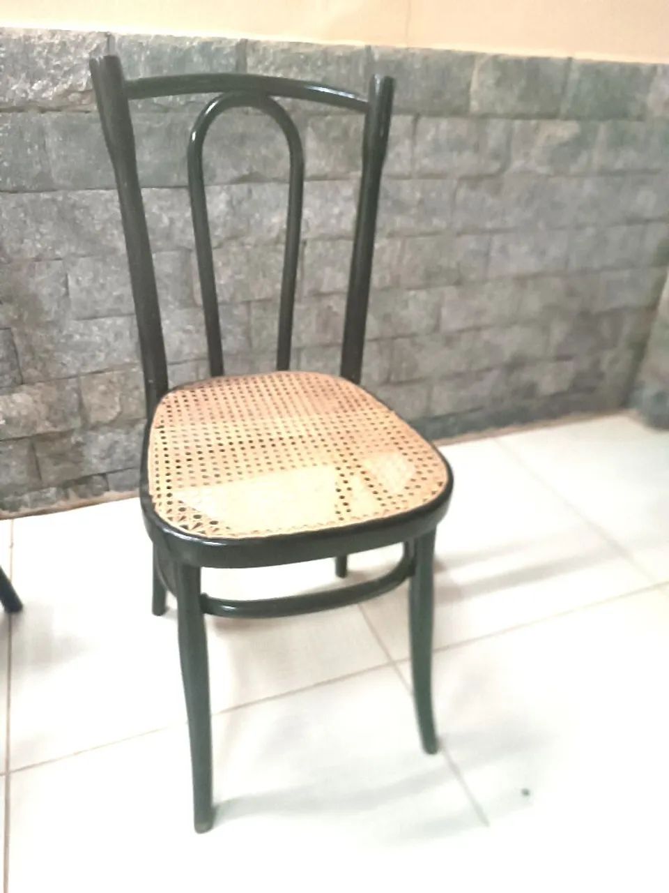 Par de cadeiras Thonet em palinha em perfeito estado  - Foto 2