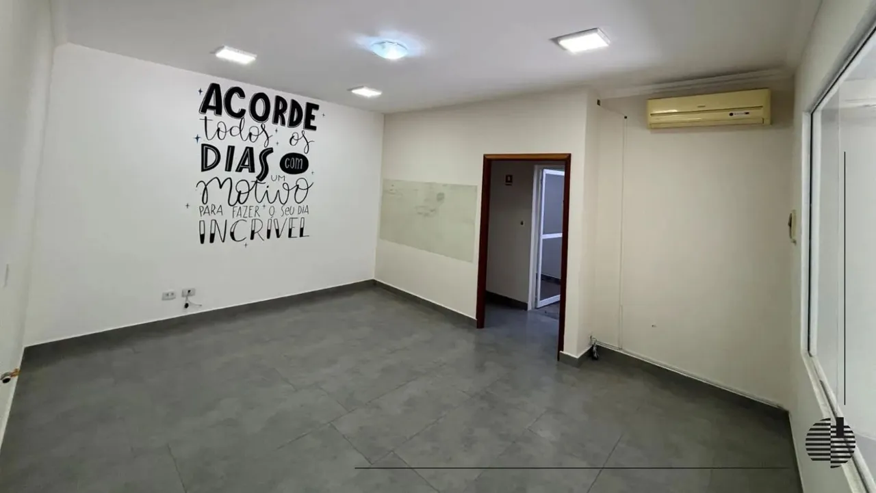 Salas comerciais para locação ou venda no Centro de Itu.