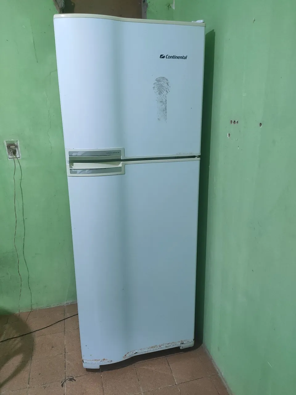 Geladeira Toda boa gelando tudo