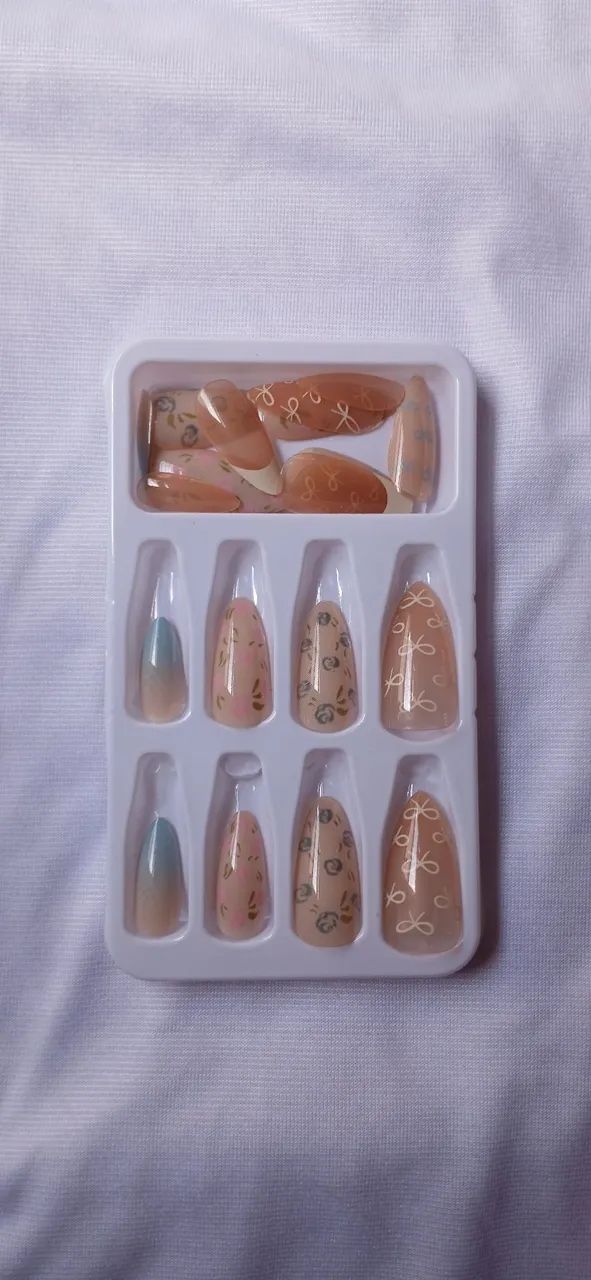 24 unhas postiças realista  - Foto 4