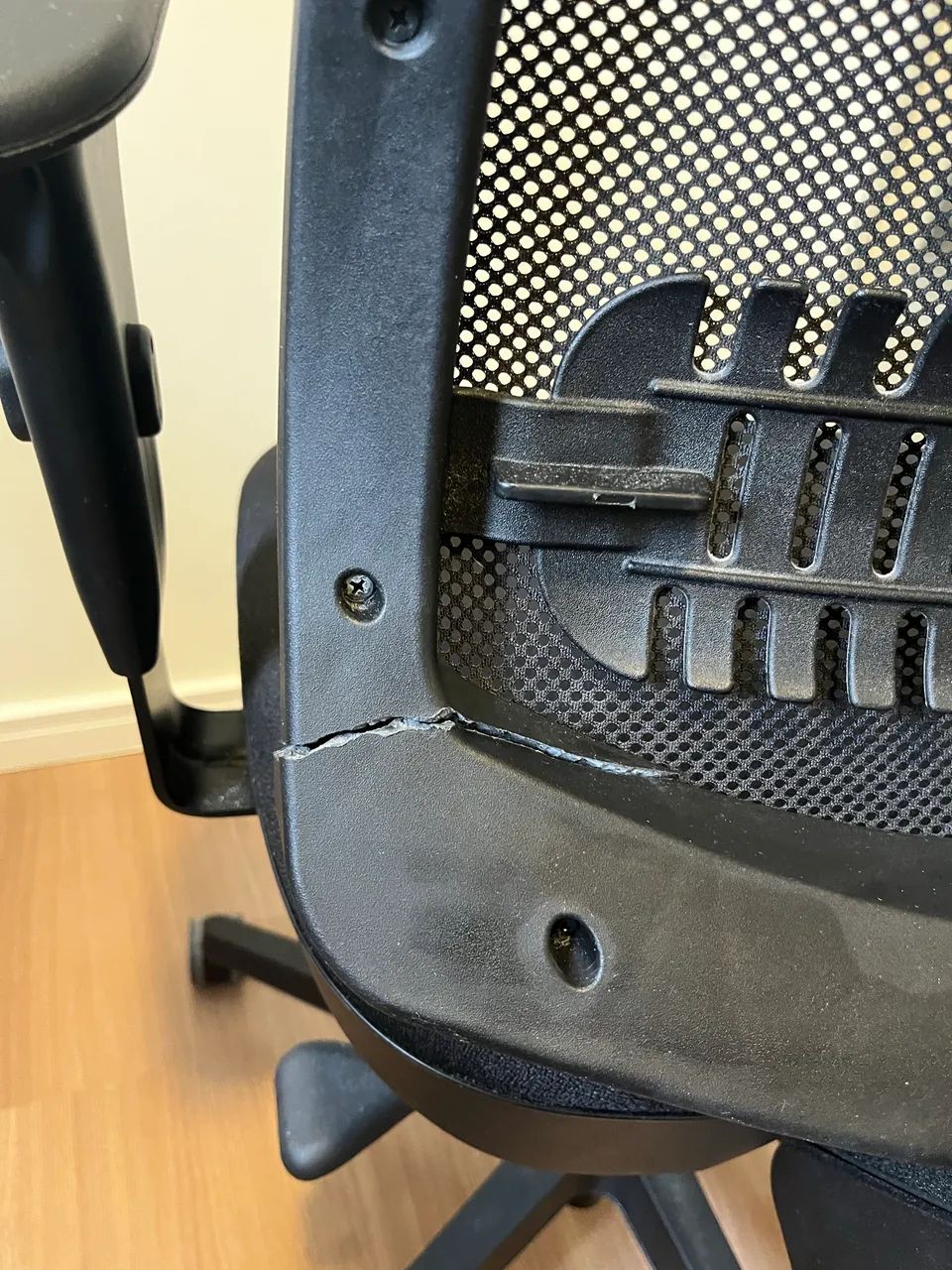 Cadeira flexform com pistão a gás - Foto 3