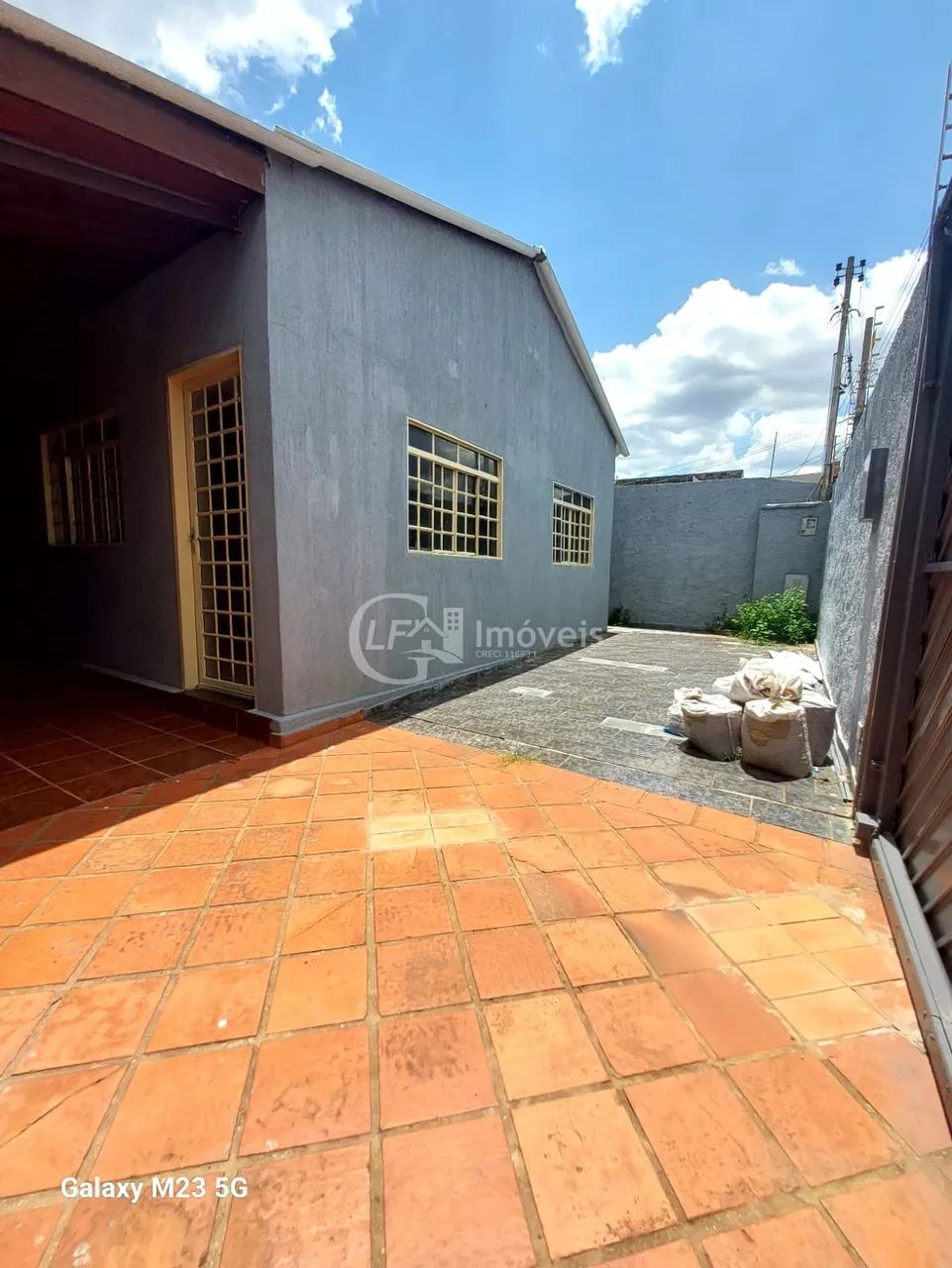 Casa bem localizada - Foto 2