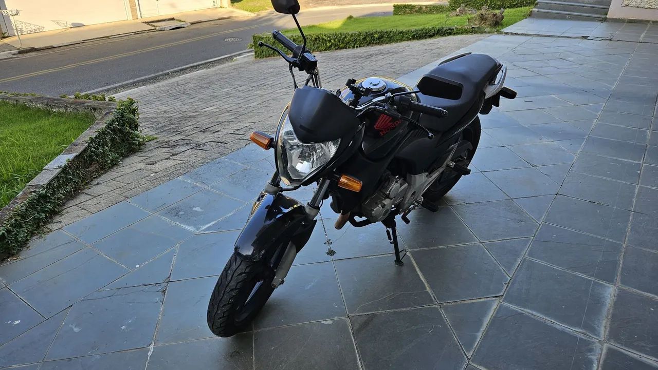 CB 300 R - Foto 3