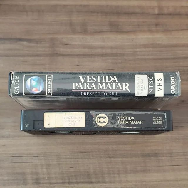 Fita VHS Vestida Para Matar (Legendado) - Foto 3
