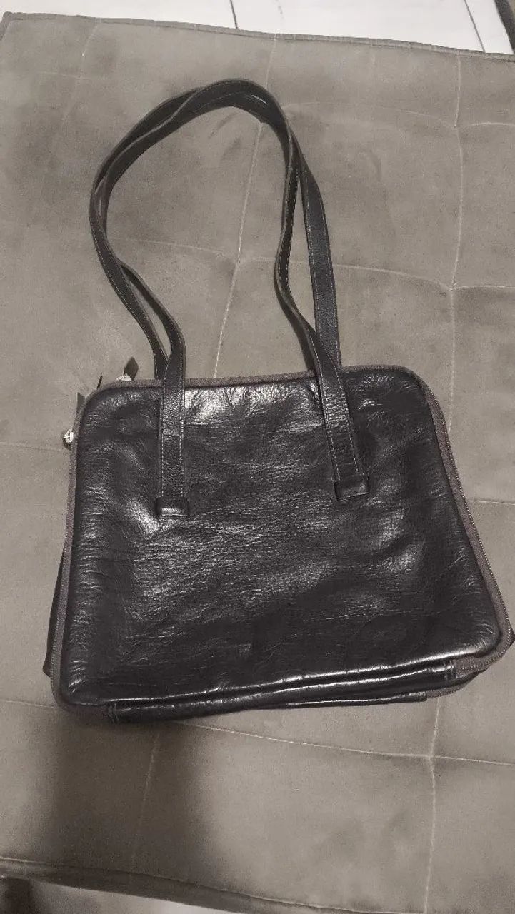 Bolsa de ombro Marcos & Rudy em couro marron