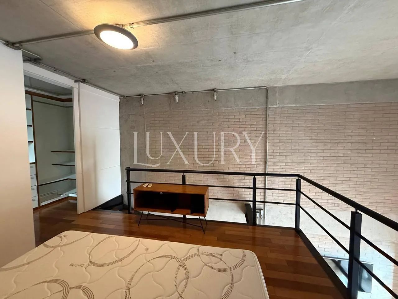 Apartamento Mobiliado à Venda ou para Alugar no Jardim América, 1 suíte , 2 vagas - Foto 15