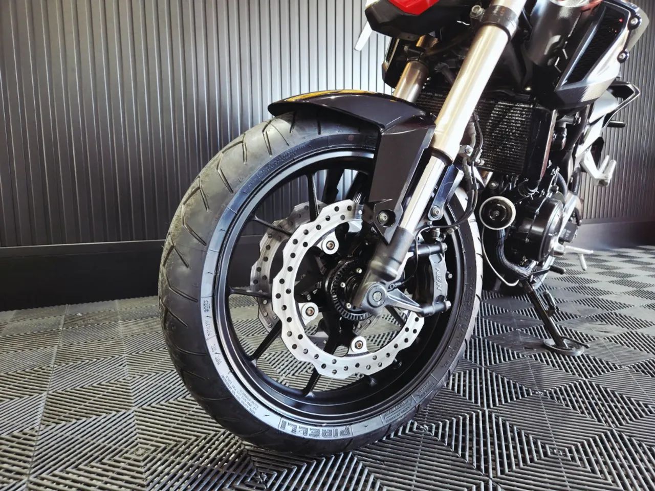 Honda Cb 500f 2023 - Foto 2