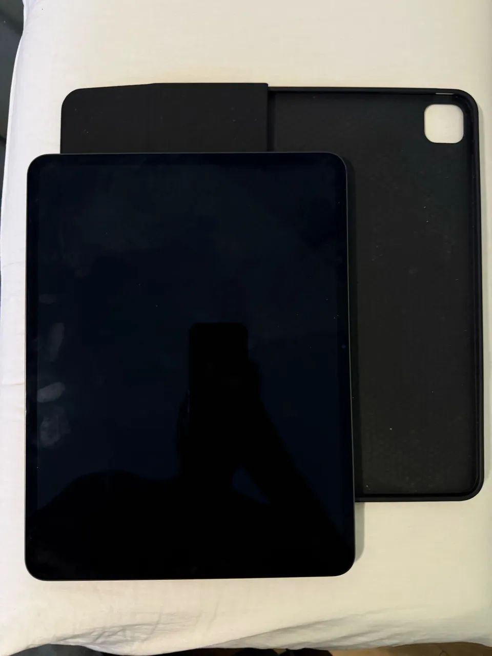 iPad Pro 13? M4 256GB | Praticamente Novo | Bateria 100% - Tablets